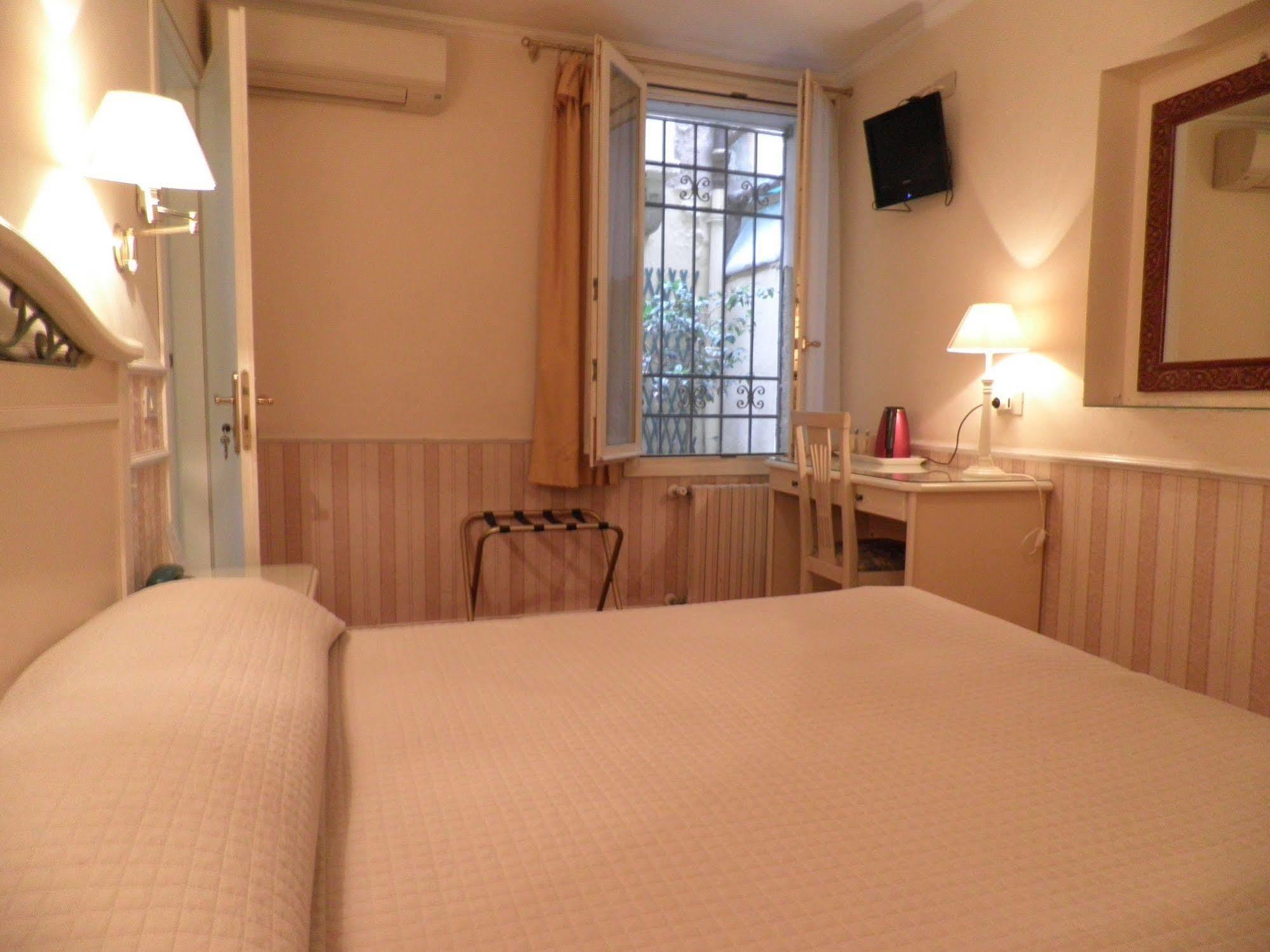 Al Campaniel Bed And Breakfast Venedig Eksteriør billede